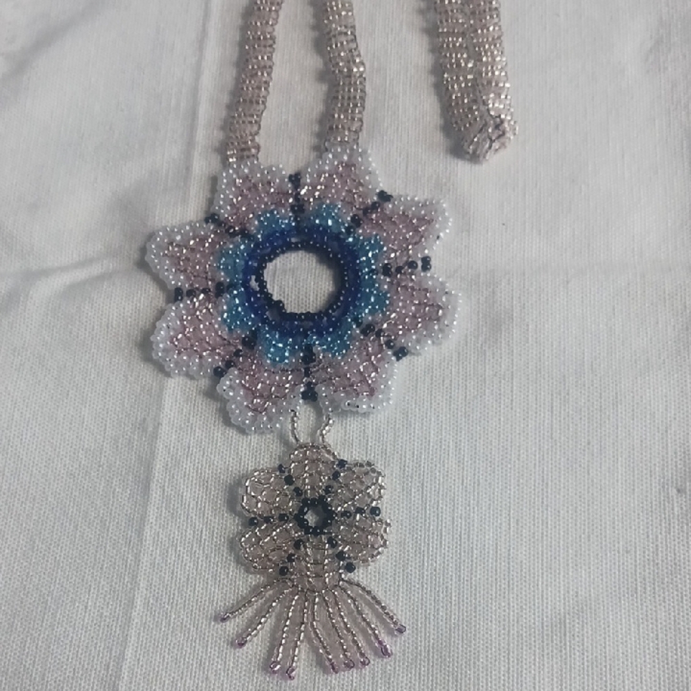 Elegant Beaded Flower Necklace - Blue and Silver
